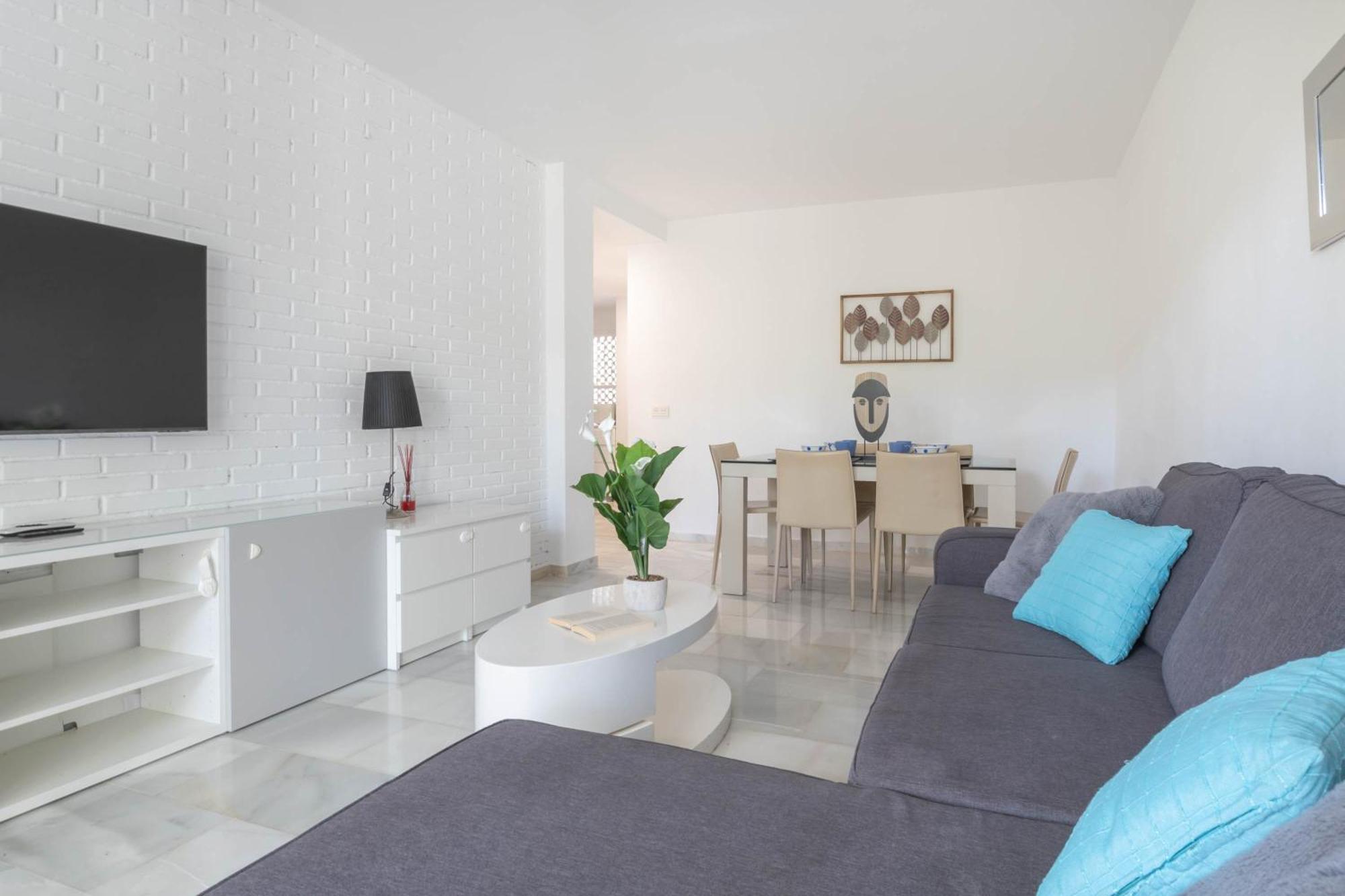 Apartamento Viveros Марбеля Екстериор снимка